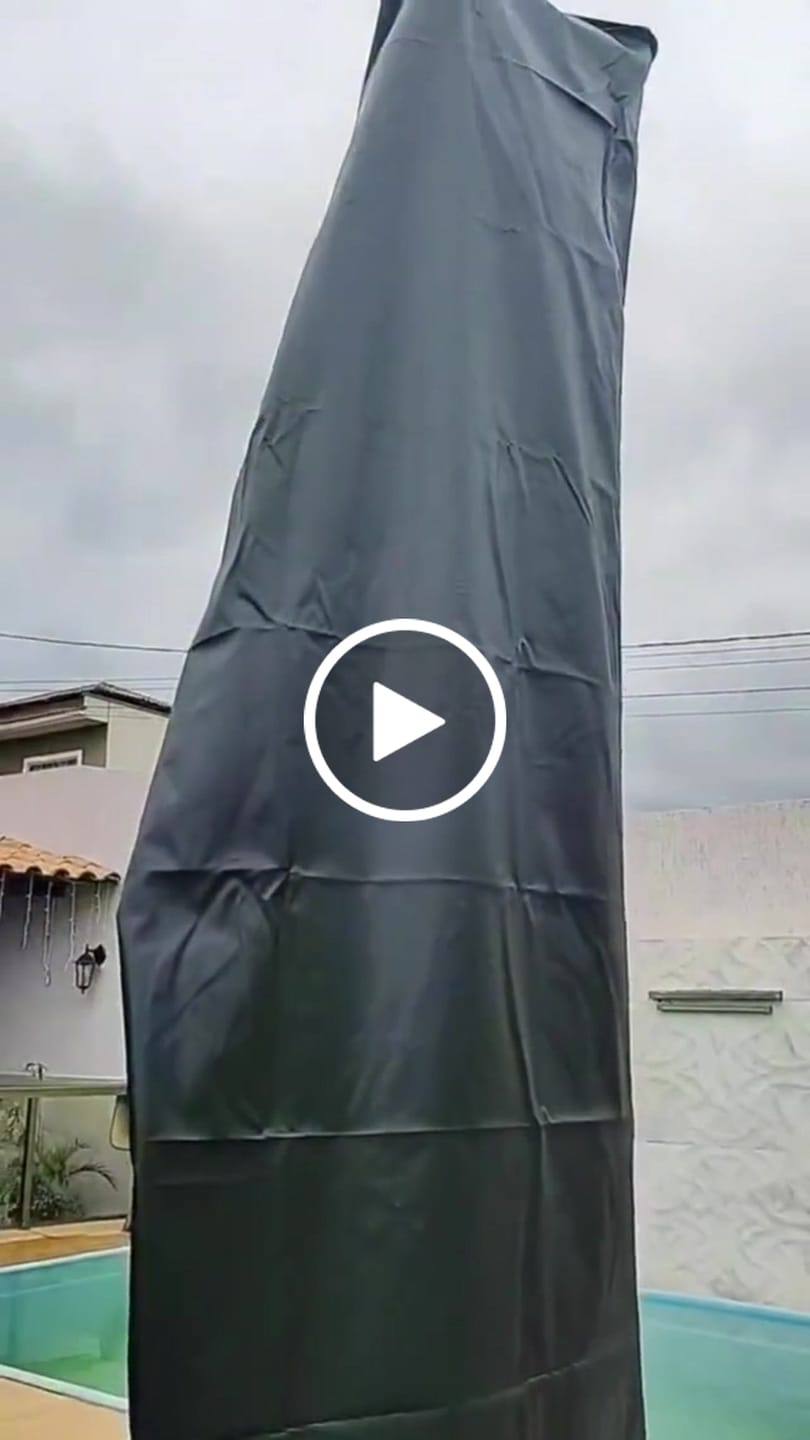 Customer video review of Capa Impermeável para Guarda-Sol e Ombrelone 210D