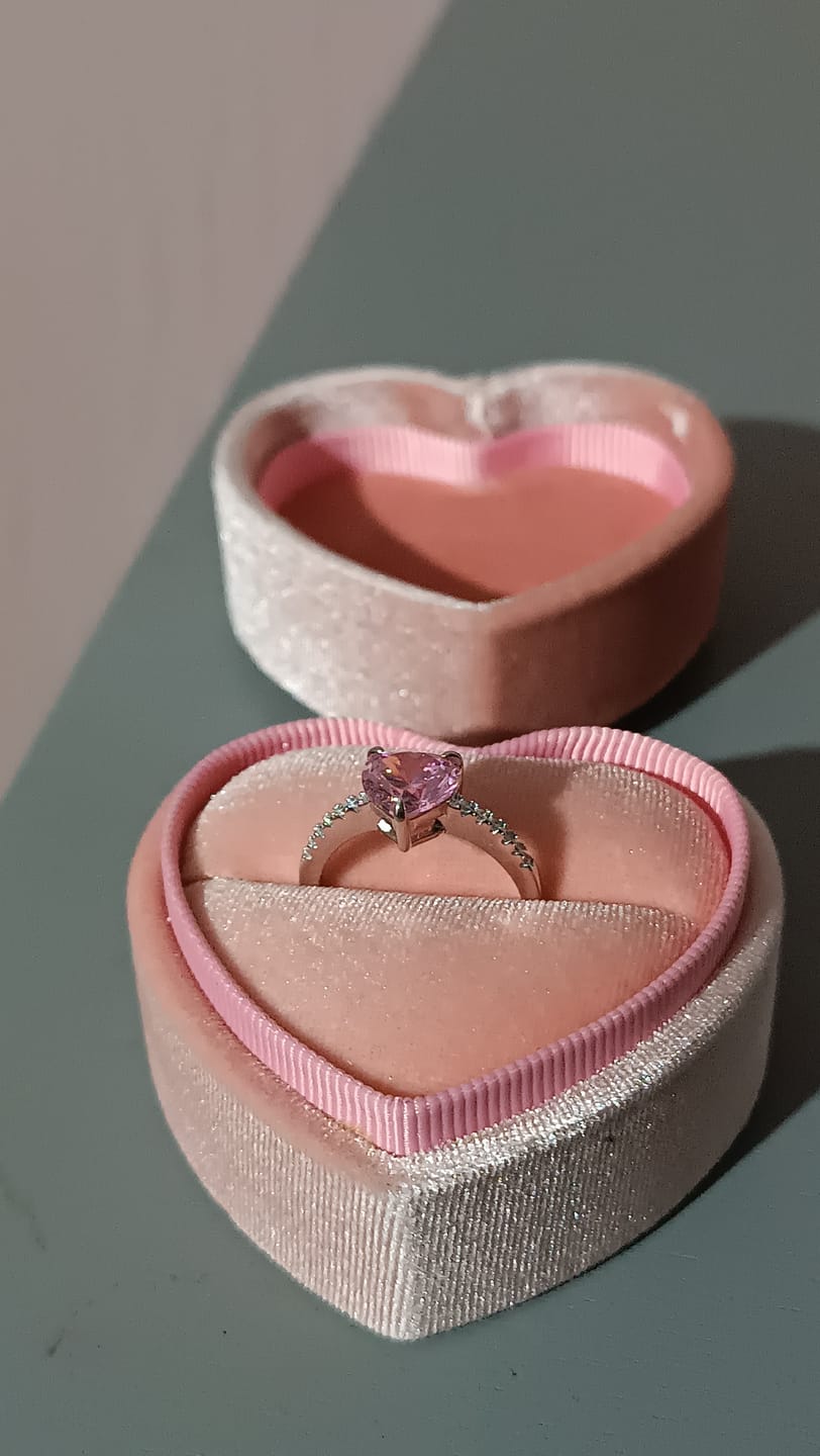 Customer photo review of Anillo Promesa Heart Pink Plata 925