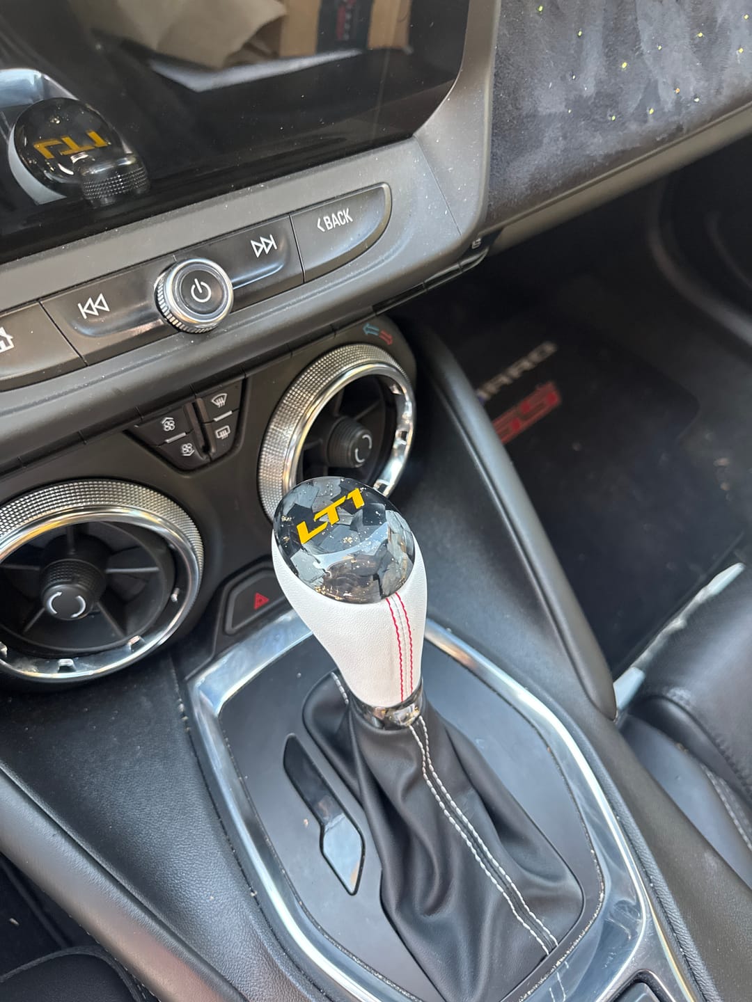 Customer photo review of Customizable Carbon Fiber Automatic Shift Knob for 2016-2024 Chevy Camaro