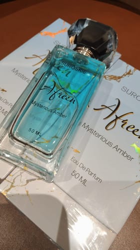 Customer photo review of Afreen  A Timeless Elegance