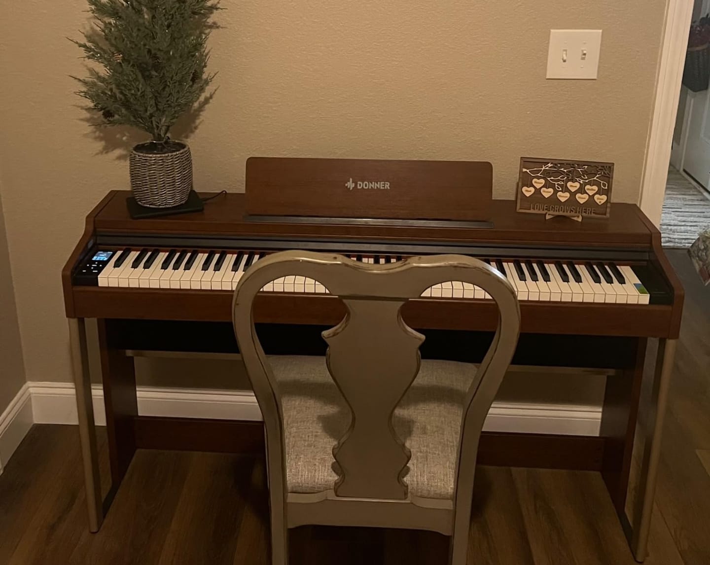 Customer photo review of Piano numérique pondéré à clavier marteau 88 touches Donner DDP-200 PRO Standard
