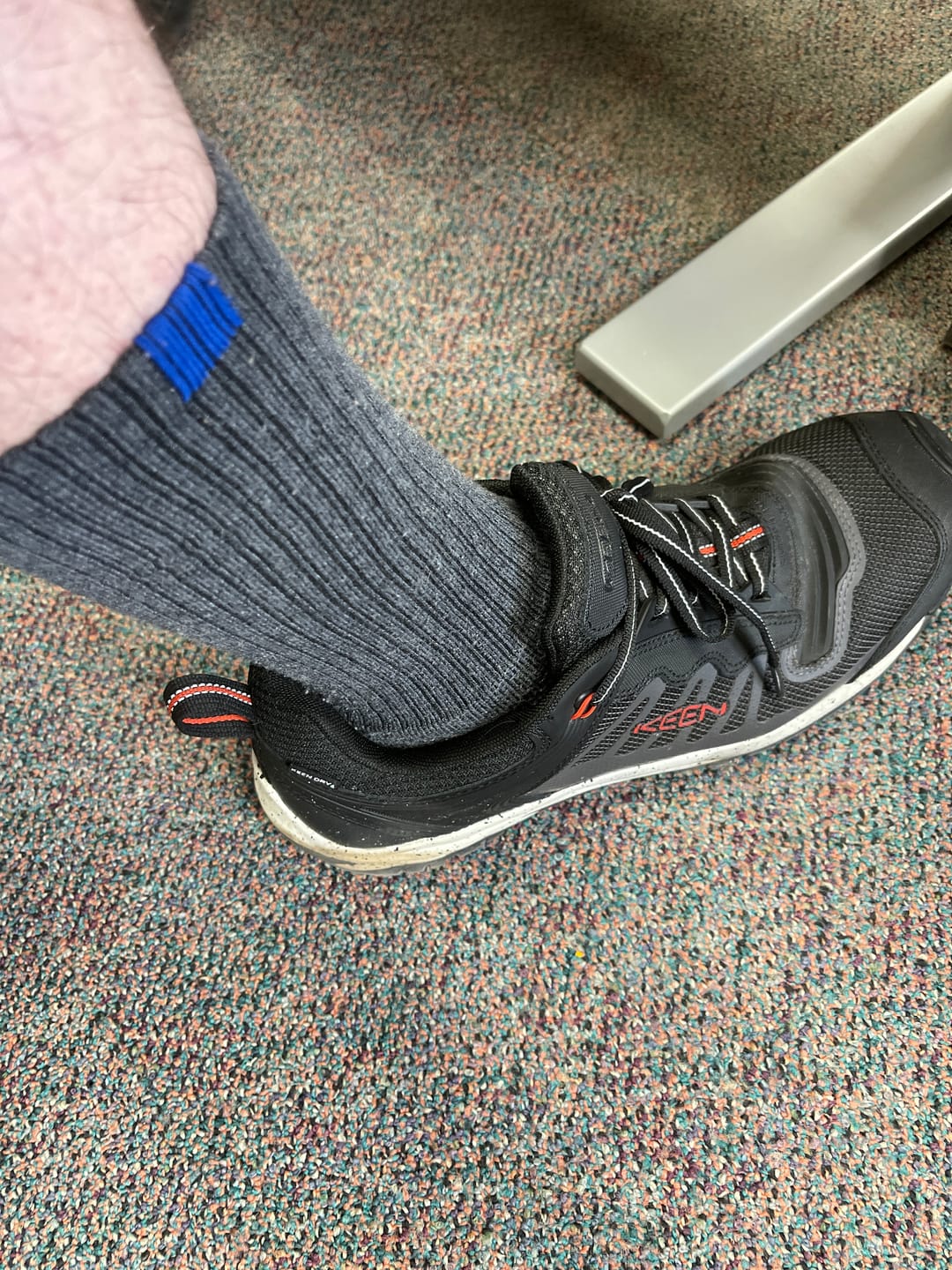 Customer photo review of Bluepacca Alpaca Socks
