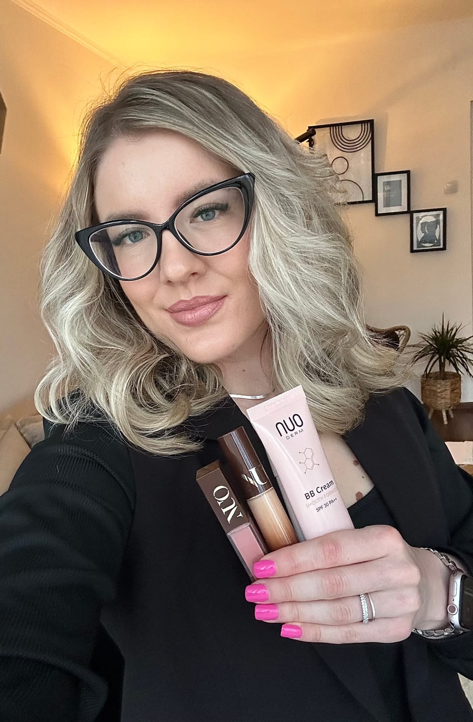 Customer photo review of Concealer cu acoperire mare