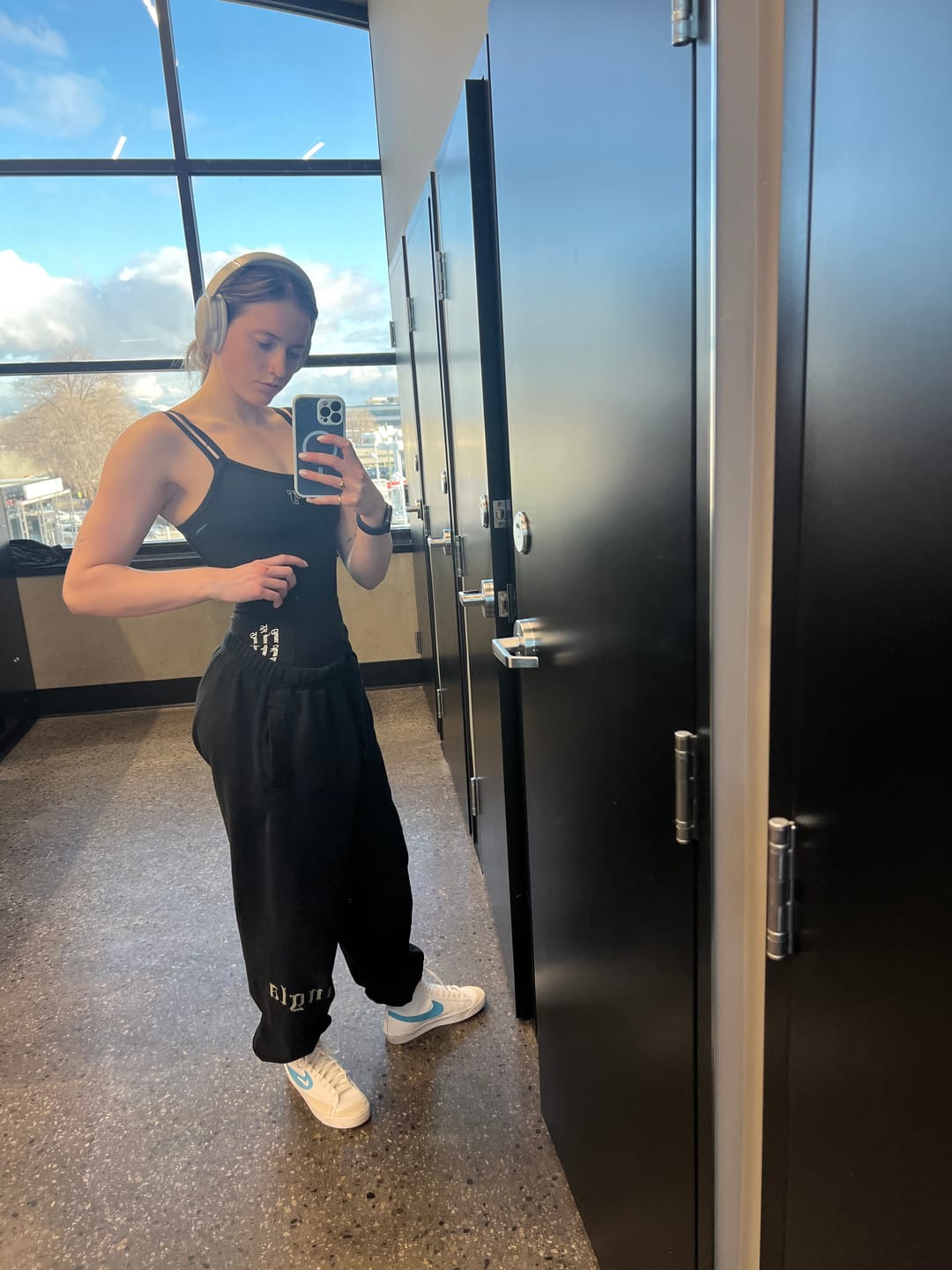 Customer photo review of W232 - Urban Cuff Jogger