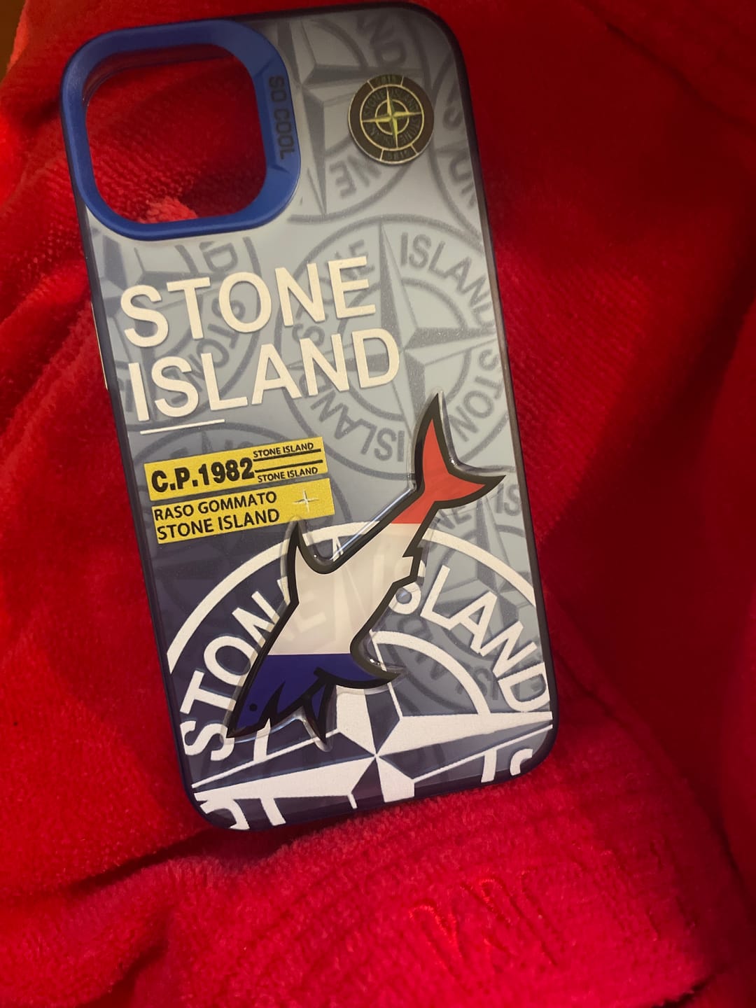 Customer photo review of Coque Stone Island