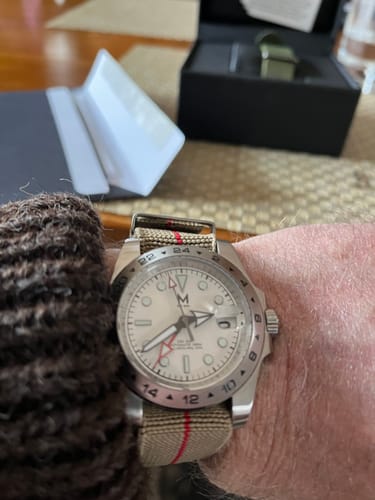 Customer photo review of Pajama Stretch - Tan/Red