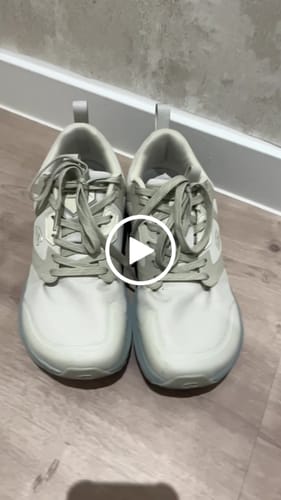 Customer video review of Aurora - Zapatos De Punta Ancha