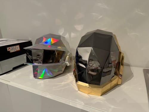 Customer photo review of Patrons Casque Daft Punk argent
