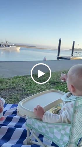 Customer video review of Clementine baby chair v2