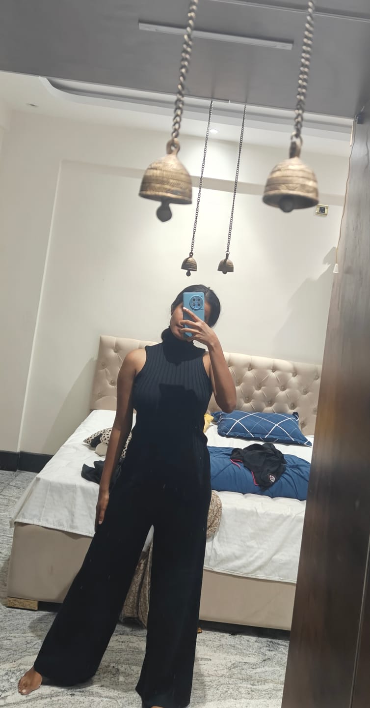 Customer photo review of Aubrey Luxe Winter Coord Set with Cape