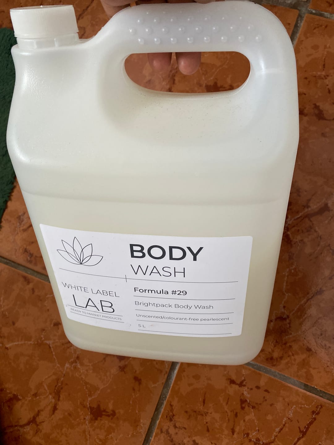 Customer photo review of Brightpack Body Wash #29 (White Label Lab)