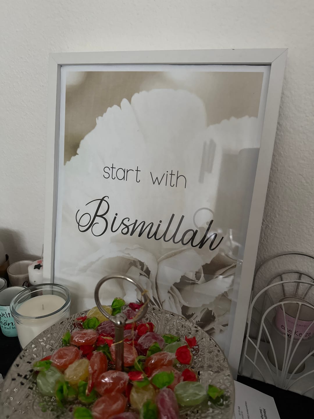 Customer photo review of Start with Bismillah - rosa, weiß oder beige - Poster