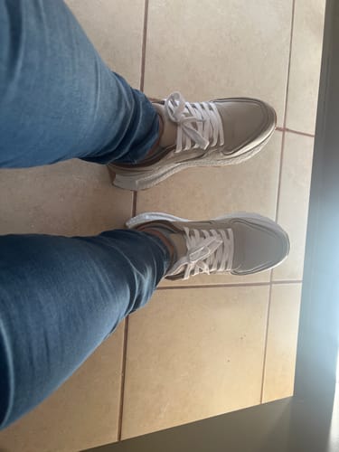 Customer photo review of Tenis Circe Women