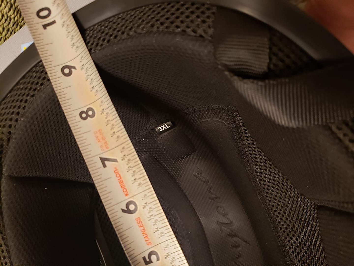 Customer photo review of D.O.T. Daytona Skull Cap W/O Visor- Grey Carbon Fiber