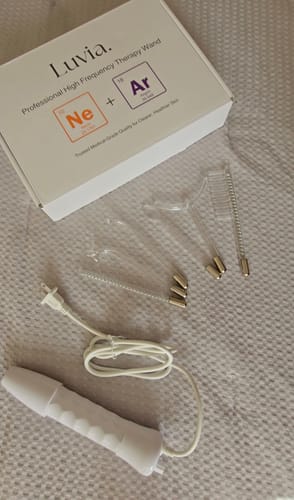 Customer photo review of BeautyPro 2.0 - High Frequency Wand