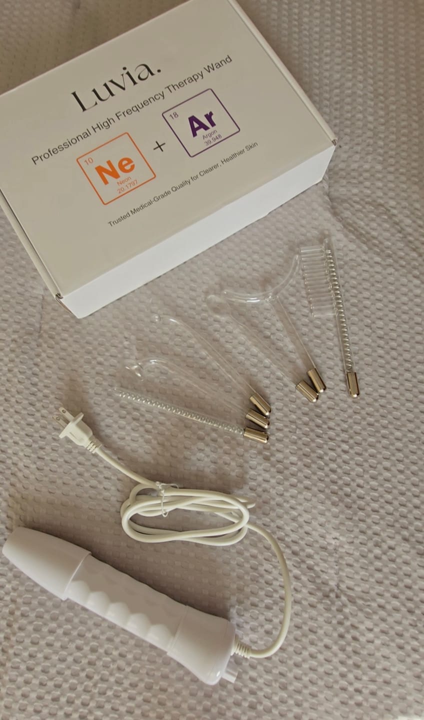 Customer photo review of BeautyPro 2.0 - High Frequency Wand