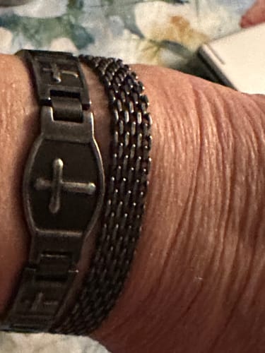 Customer photo review of 'For The Fallen' Arlington Magnetic Bracelet: Helps Pair Veterans With A Service Dog Or Shelter Dog