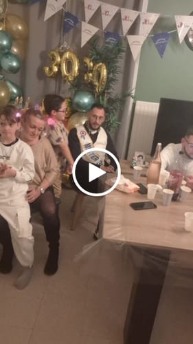 Customer video review of Votre Histoire en Musique – Émotion Garantie