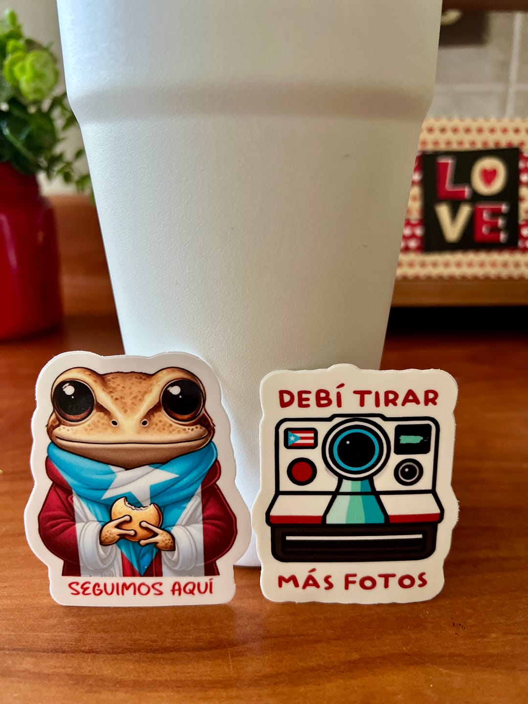 Customer photo review of Debí tirar más fotos (Sticker Laminado)