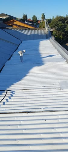 Reseña con foto de un cliente sobre Lanco Sellador de Techos Coolguard (Disponible en 3 Colores)