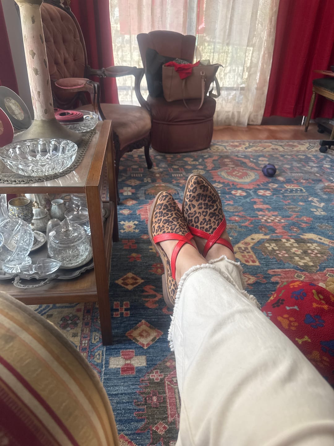 Customer photo review of Zapato Mujer / Rauli Leopardo Rojo