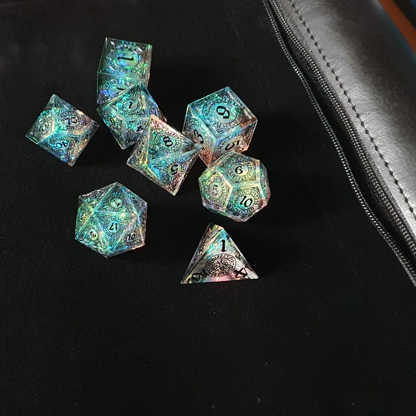 Customer photo review of Spacebreaker ornament psychodelic