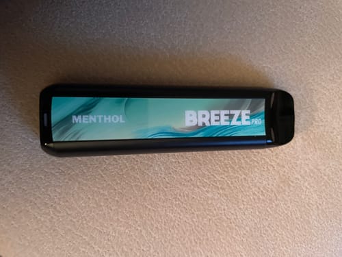 Customer photo review of Breeze Pro Disposable Vape