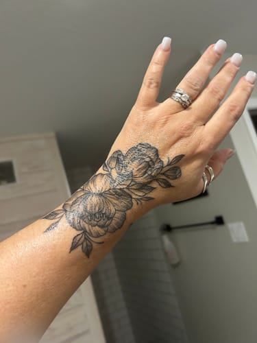 Customer photo review of Signature + Numbing Cream 1 TUBE