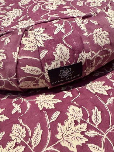 Customer photo review of Maple Wood Meditation comfort bundle