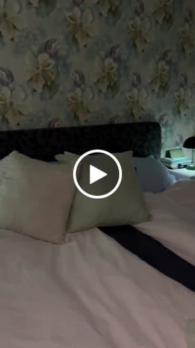 Customer video review of Bordslampa - Svamplampa Flowerbud - Batteridriven 5000 mAH