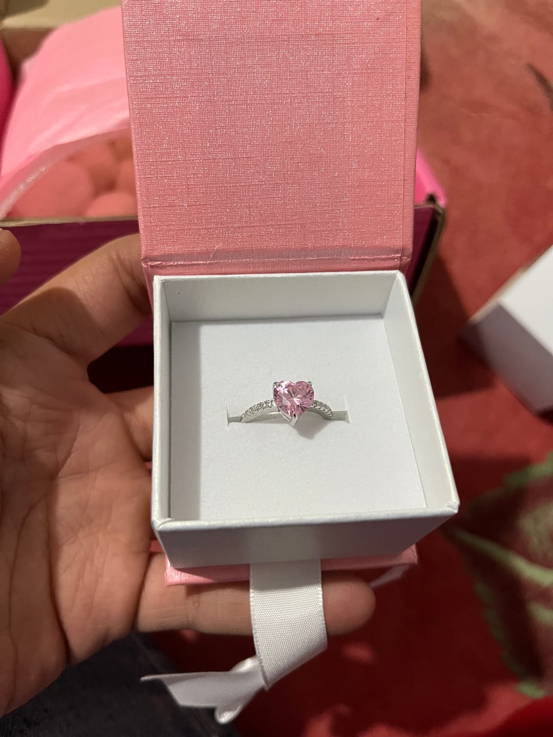 Customer photo review of Anillo Promesa Heart Pink Plata 925