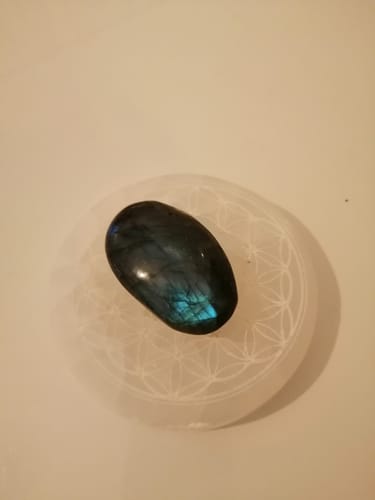 Customer photo review of Galet Labradorite Bleue Flash