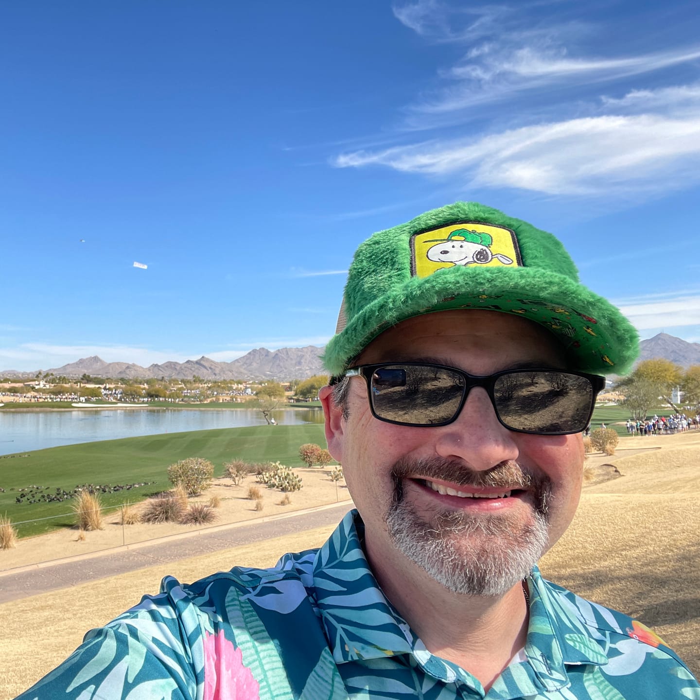 Customer photo review of OVERLORD X Peanuts: Golf Snoopy Trucker Cap
