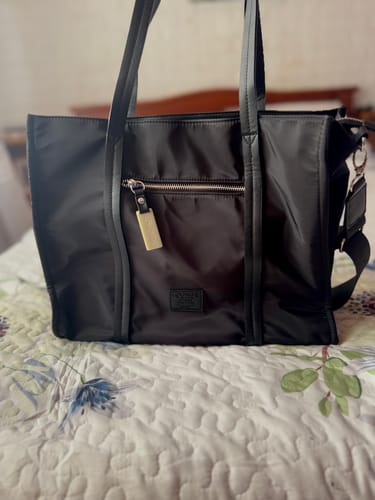 Customer photo review of Cartera De Hombro New Office
