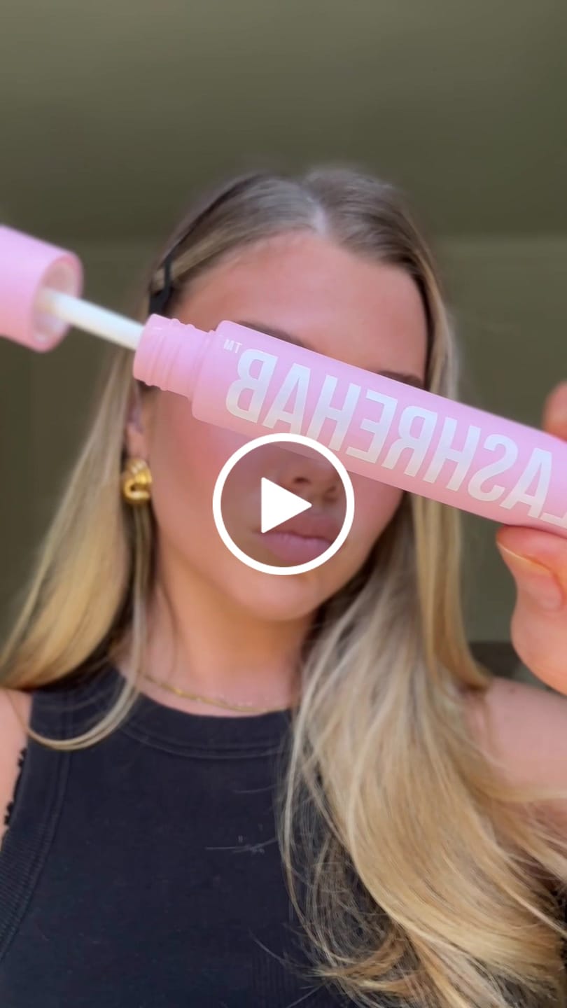 Customer video review of Eyelash Growth Serum