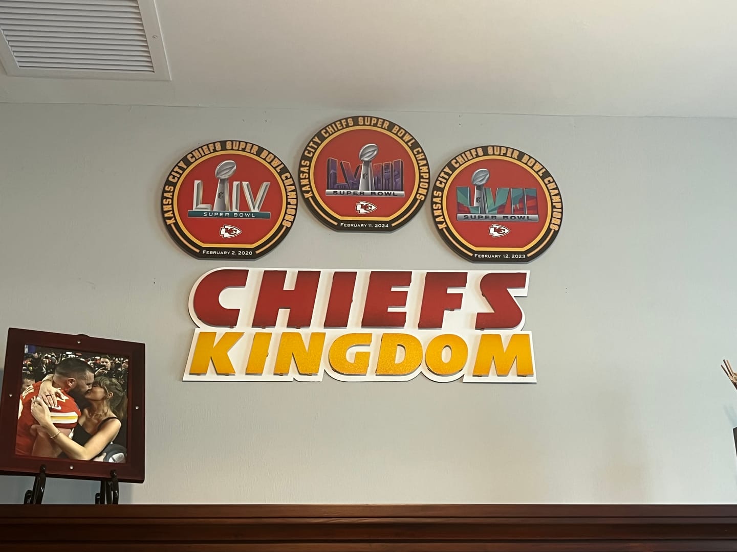 Customer photo review of VARSITY Collection- SINGLE layer Kansas City Chiefs Super Bowl LVIII Metal Wall Art