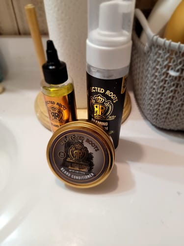 Customer photo review of Beard Care Kit