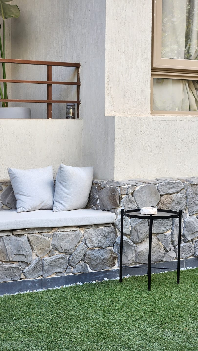 Customer photo review of Gazebo Side Table