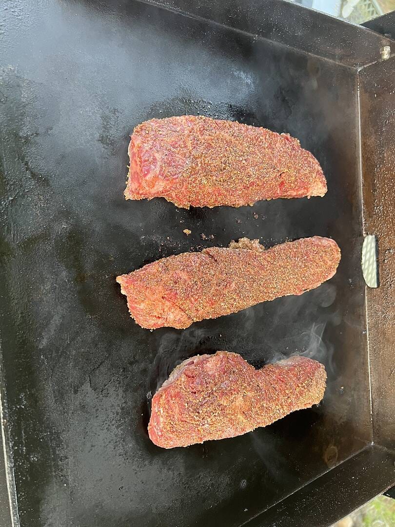 Customer photo review of Ground Beef and Hanger Steak Bundle