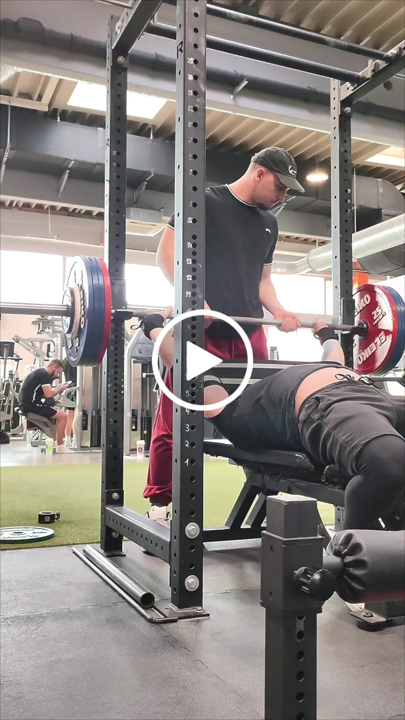 Customer video review of Super Heavy Ballista (M - XL) - For Bench and Other Pressing Assistance
