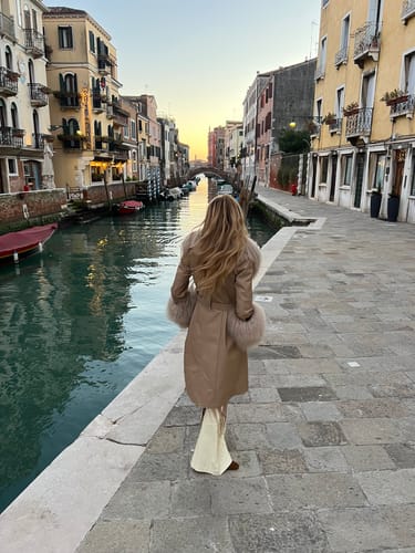 Customer photo review of Cappotto Sac Beige in Pelle