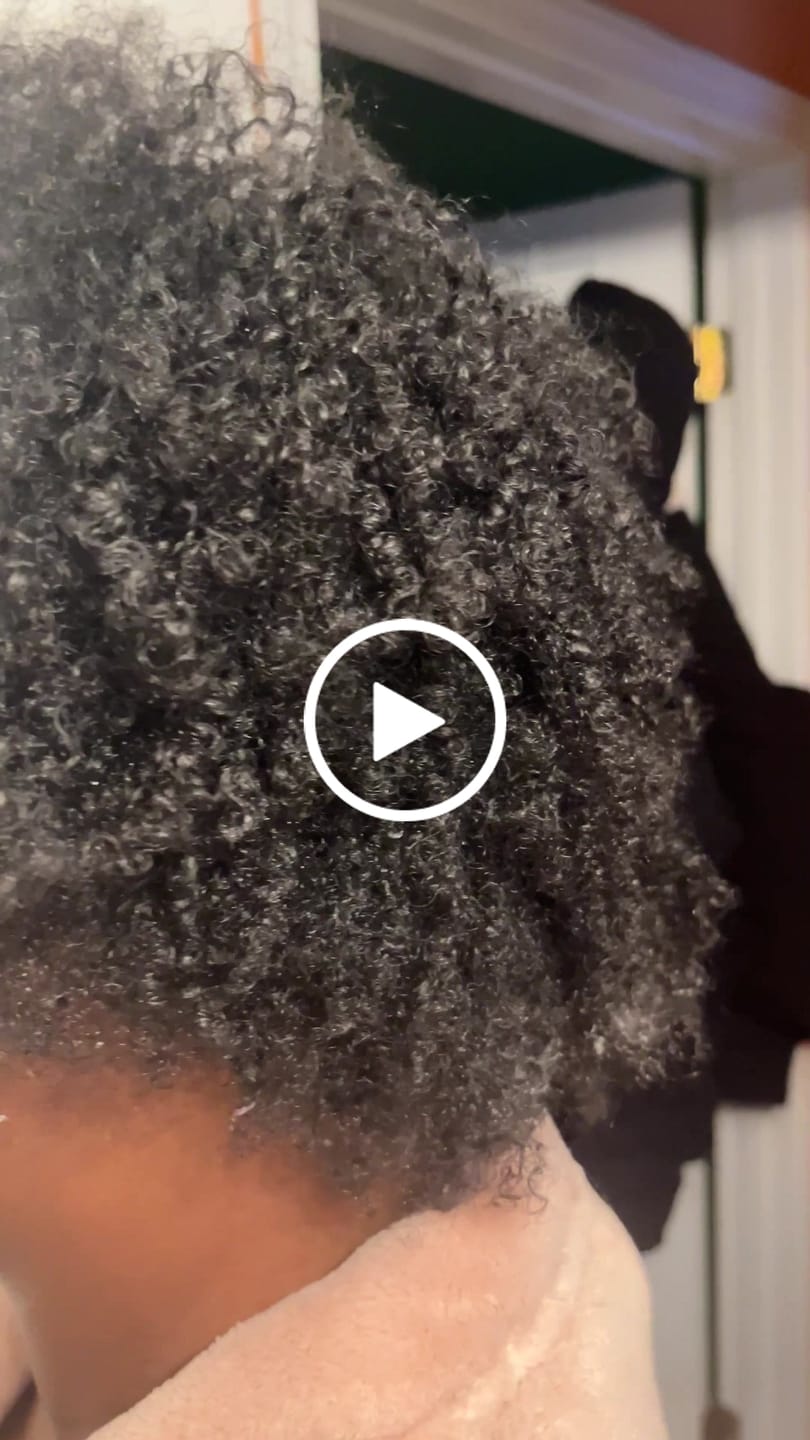 Customer video review of “SEA THIS HYDRATION” Refresh & Revive Rehydration Spray