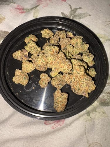 Customer photo review of Pink Certz Exotic Indoor THCA Flower Medium Buds