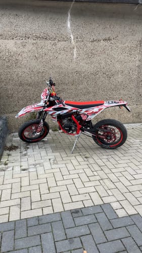 Customer photo review of ROYAL  - GRAPHICS KIT