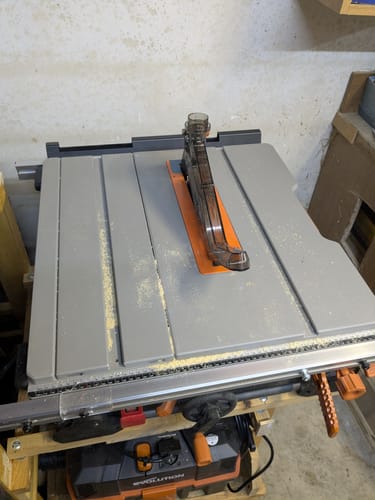 Customer photo review of Scie sur table Evolution R255TBL+ 255mm 1800W avec lame multi-matériaux TCT