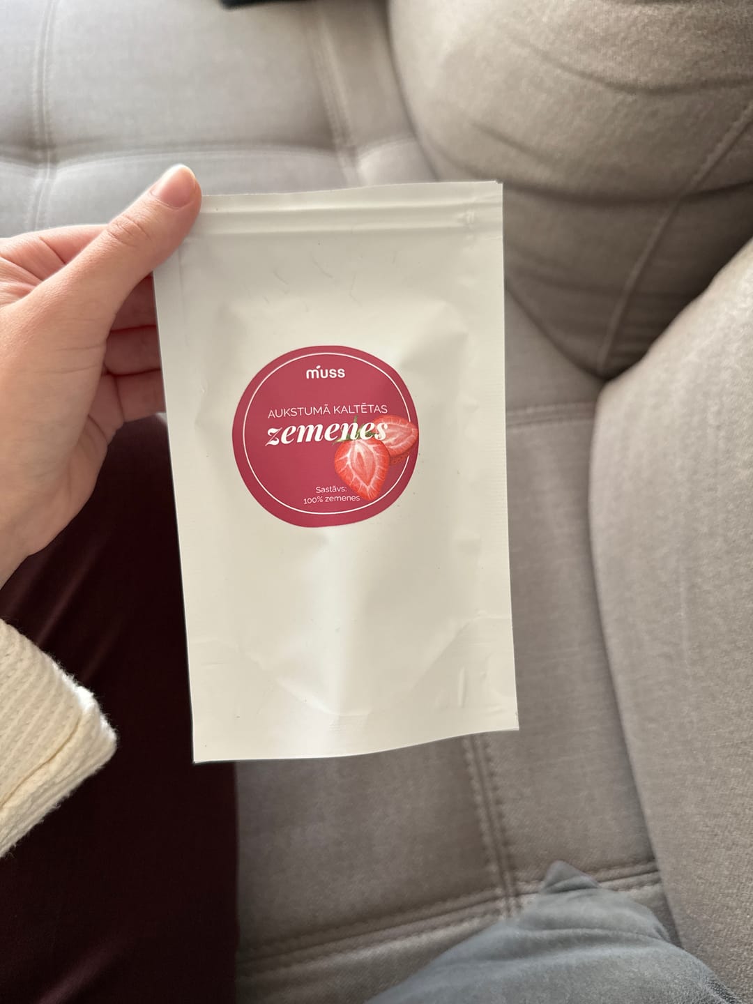 Customer photo review of Aukstumā Kaltētas Zemenes