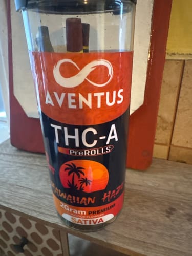Customer photo review of THC-A pre-rolls Jar of 10 x 2G Hawaiian Haze SATIVA