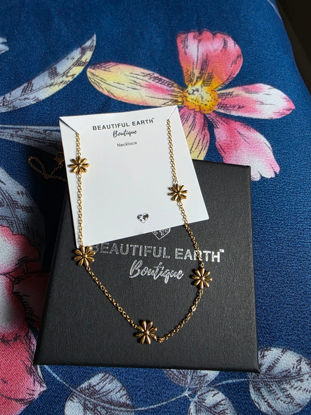 Customer photo review of Flower Power 18K Gold Necklace