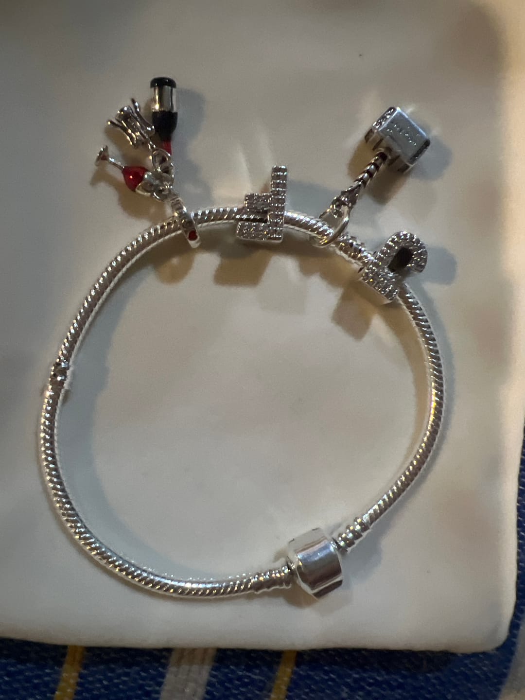 Customer photo review of Charm Letras del Alfabeto