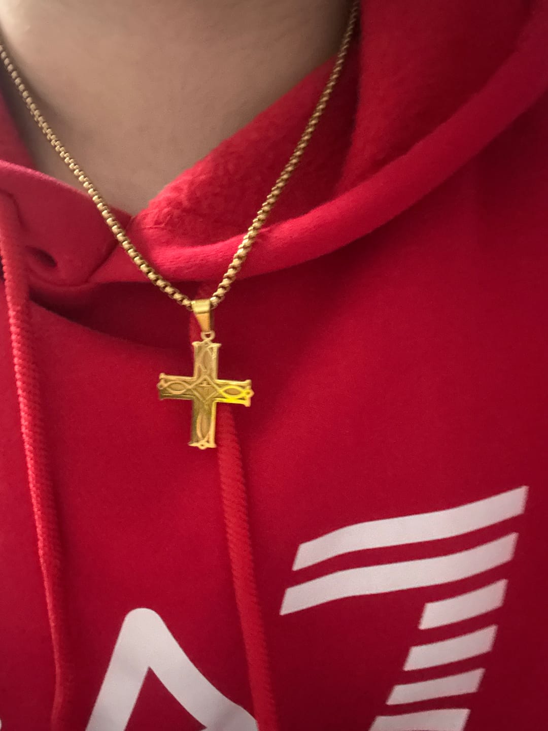 Customer photo review of Statement™ Kreuzkette